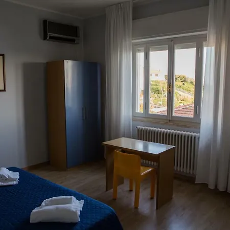 Riviera Bed and breakfast