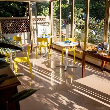 Riviera Bed and breakfast